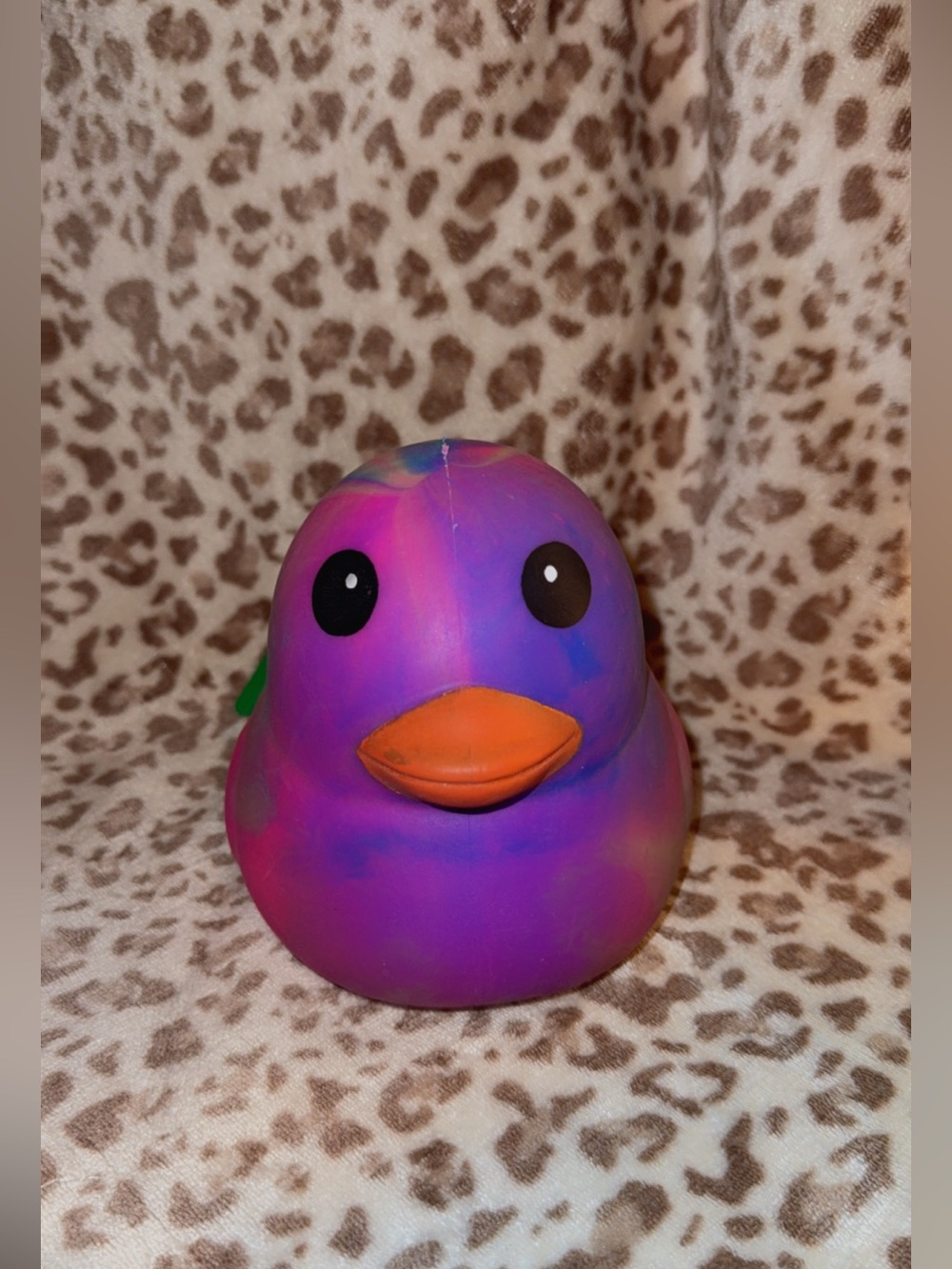 Viral❗️Jumbo Tie-Dye SQUEEEZY Duck ✨💜